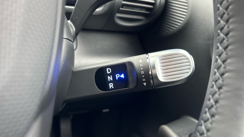 Hyundai INSTER 85kW 02 49kWh 5dr Auto Electric Hatchback